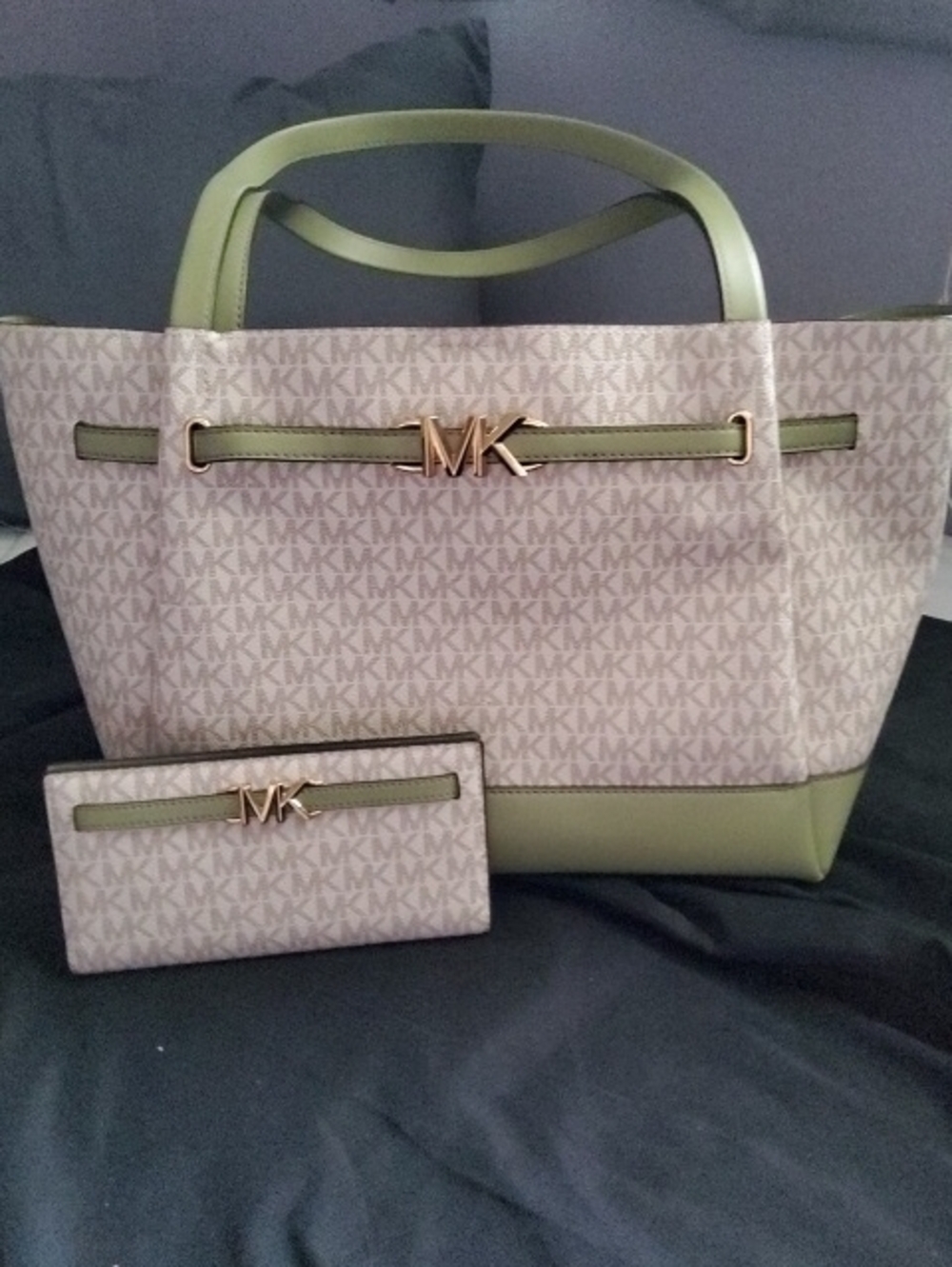 New Michael Kors Beige Logo Tote with Olive Green Trim and Matching Wallet